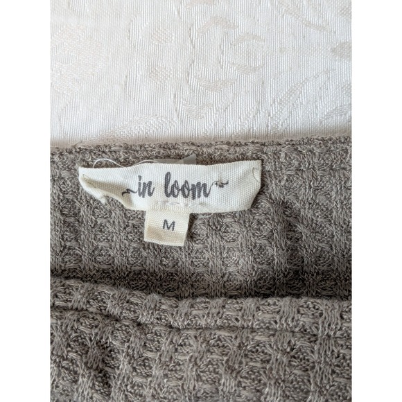 In Loom Taupe Waffle Knit Ruffle Long Sleeve Top Size M - Picture 7 of 10